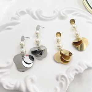 Orecchini Perle e Acciaio